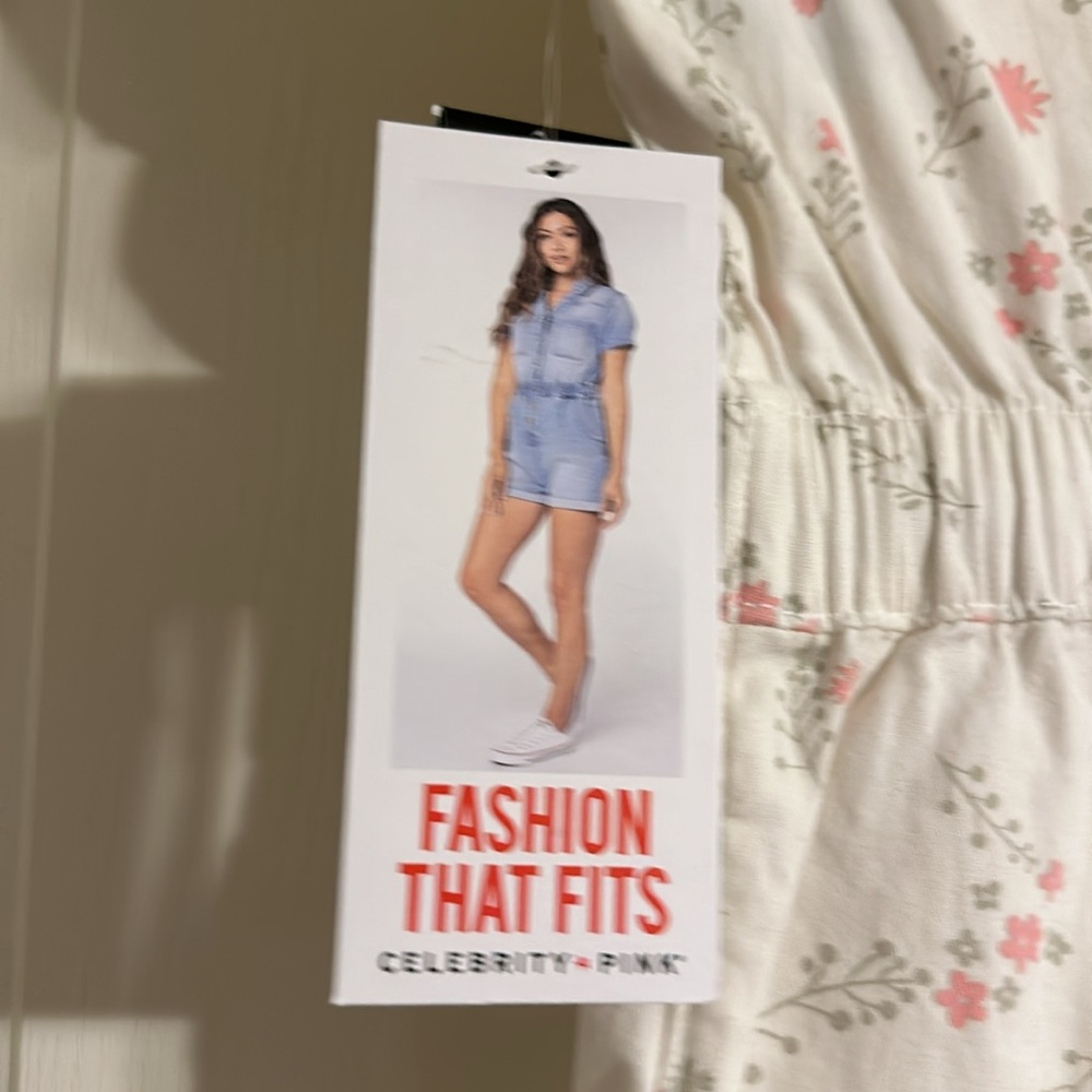 Floral Romper - Picture 5 of 5